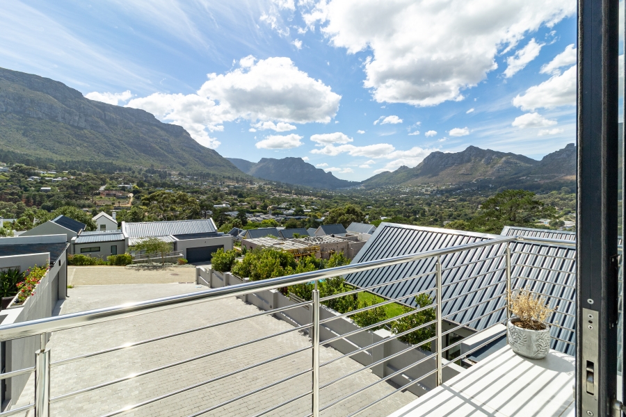 3 Bedroom Property for Sale in Valley Area Western Cape